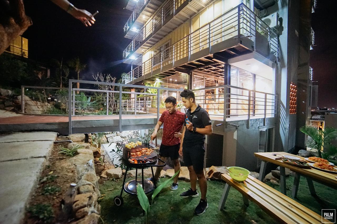 Palm Hostel & Coffee Nha Trang Dış mekan fotoğraf